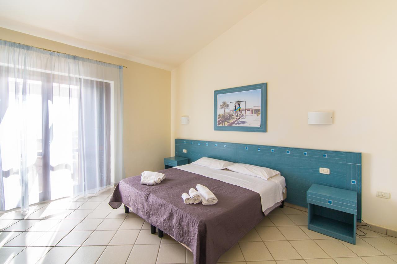 Nelema Village Resort サン・ニコーラ・アルチェッラ 部屋 写真