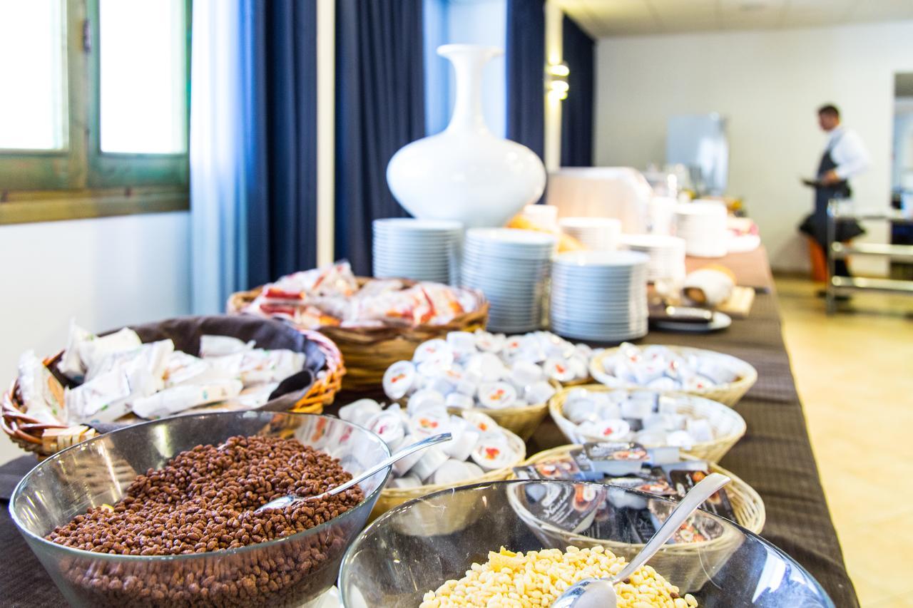 Nelema Village Resort サン・ニコーラ・アルチェッラ エクステリア 写真